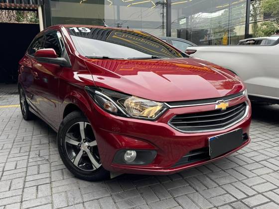 CHEVROLET ONIX 1.4 MPFI LTZ 8V FLEX 4P AUTOMÁTICO CHEVROLET ONIX 1.4 MPFI LTZ 8V FLEX 4P AUTOMÁTICO